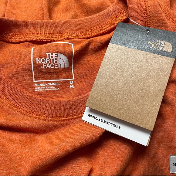 North face, men’s athletic training shirt size medium (NWT) - Picture 5 of 6